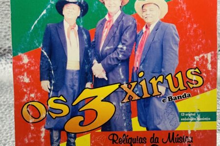 CD – Os 3 Xirus e Banda – Reliquias da Musica Gaucha (envelope)