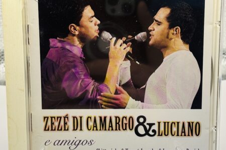 Cd – Zezé Di Camargo & Luciano – E Amigos